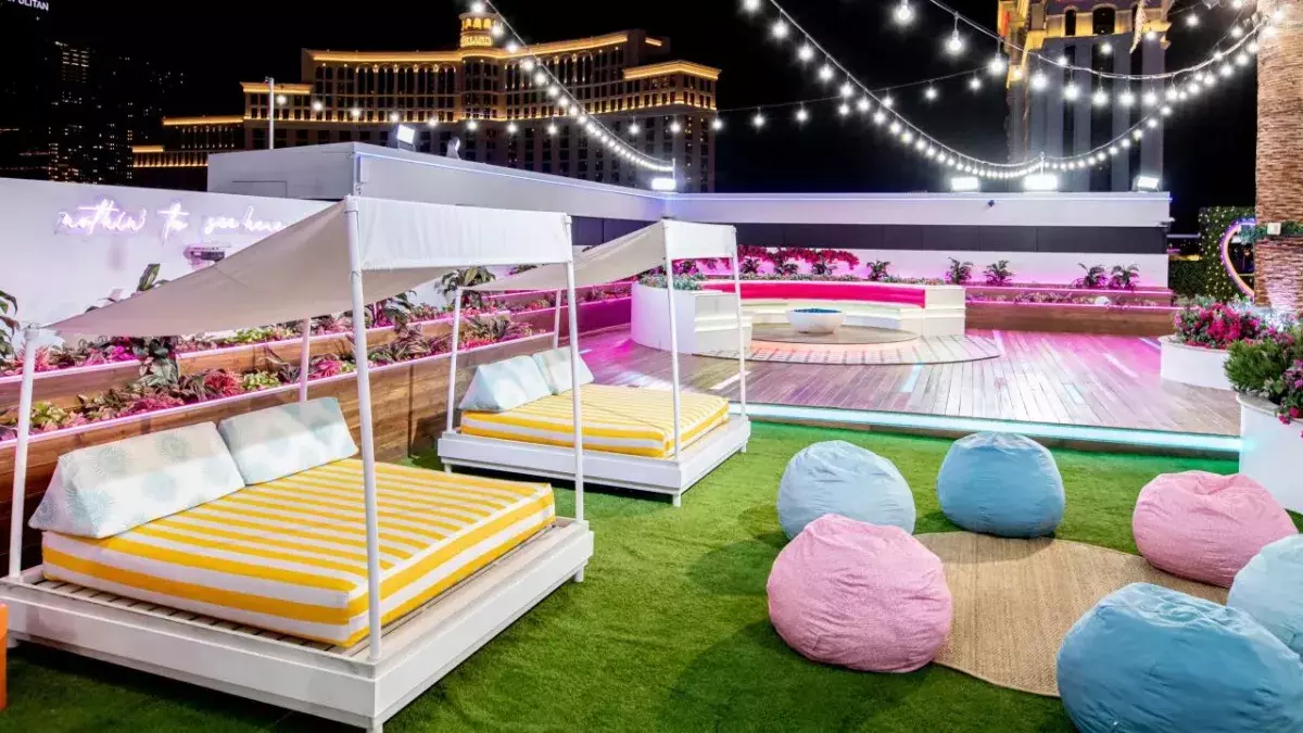 Winter Love Island: Casey and Claudia hit the rocks after Casa Amor bombshell revealed their secret