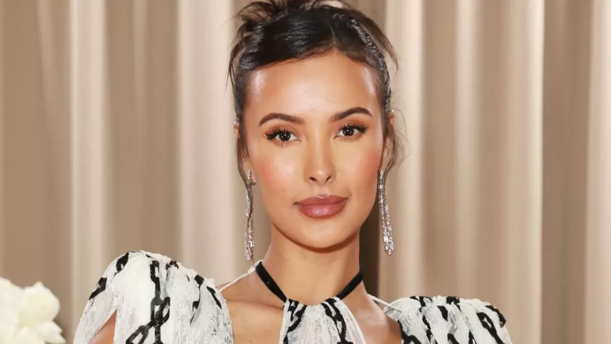 Winter Love Island: Maya Jama does something that no show host has ever done as Islanders head for a new twist