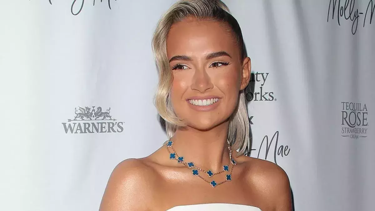 Winter Love Island: Olivia Hawkins slammed for stealing Molly-Mae’s iconic phrase