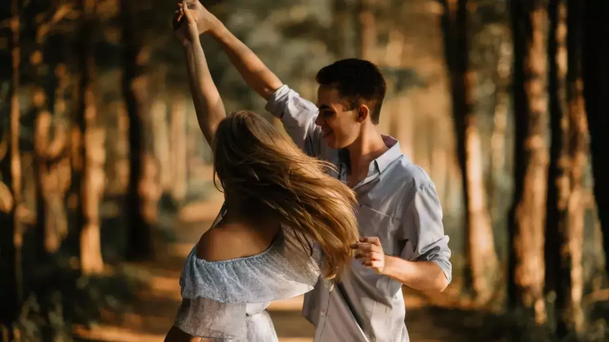 5 zodiac signs that make the best boyfriend