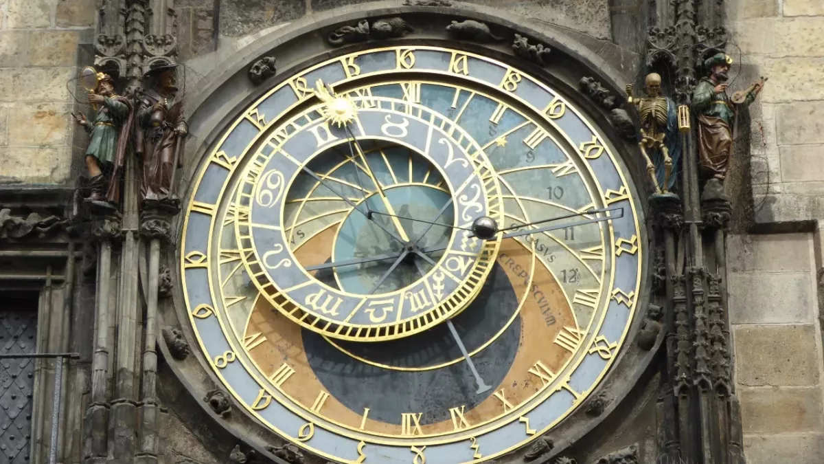 Free horoscope: Here are the predictions for all zodiac signs on May 5, 2023