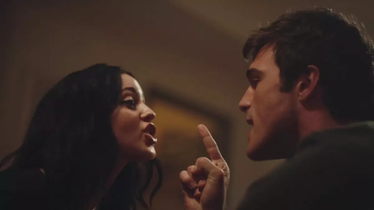 Zodiac signs should never date each other