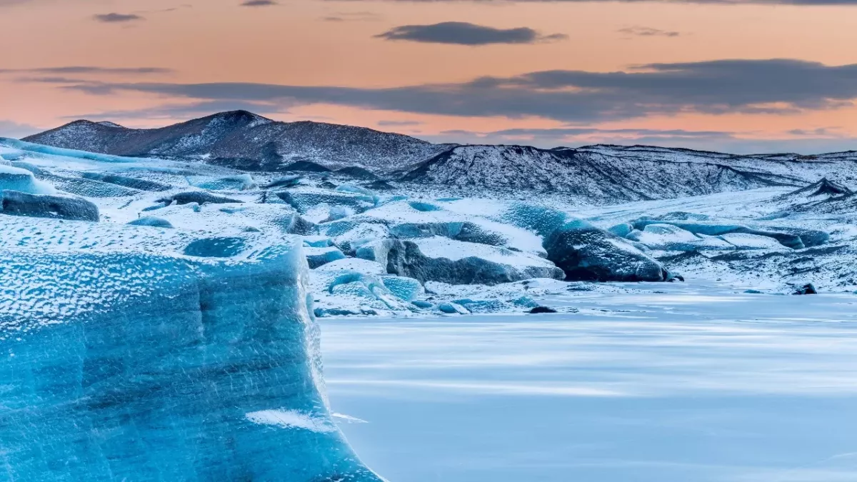 Global Warming: 40 years' worth of Antarctic glaciers gone in seconds. Find out why.