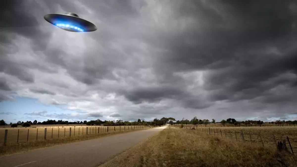 Mysterious silver discs transported by military are UFOs, claims video