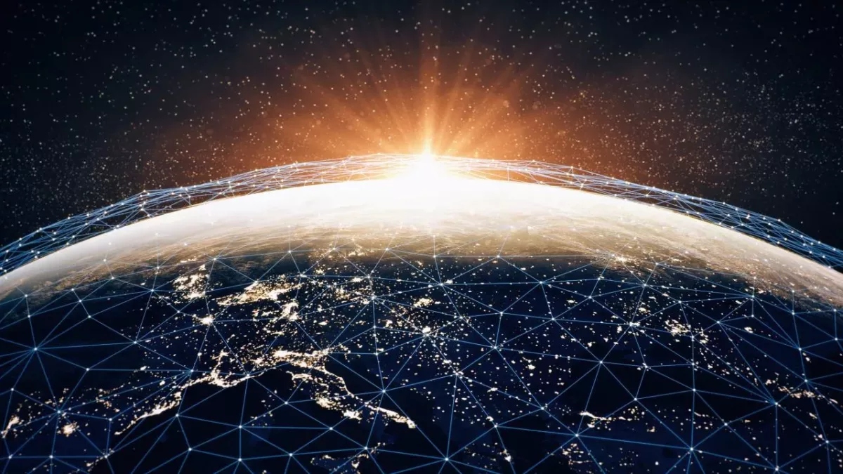 Mysterious space storms could destroy Internet and global infrastructure 