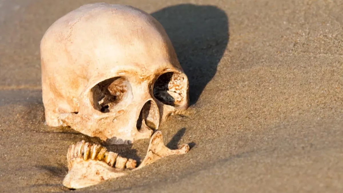 Prehistoric skeleton discovered in a cave system in Mexico has forced ...