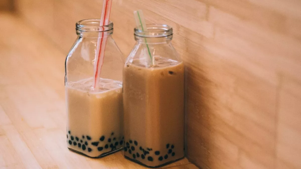 Bubble Tea: Over 100 tapioca pearls clog the stomach of a 14-year-old girl
