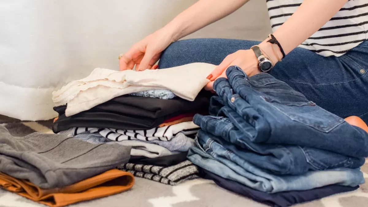 laundry myth tradition Christmas holidays New Year