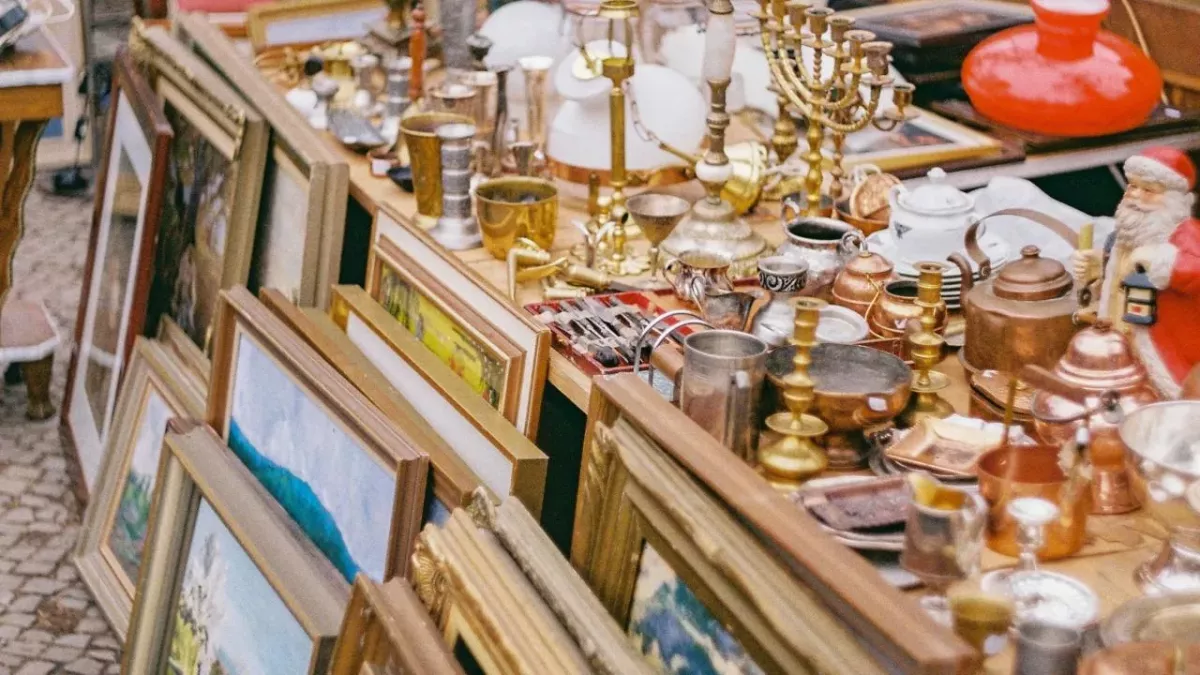 Lucky find at flea market: man buys item that makes him a multi-millionaire
