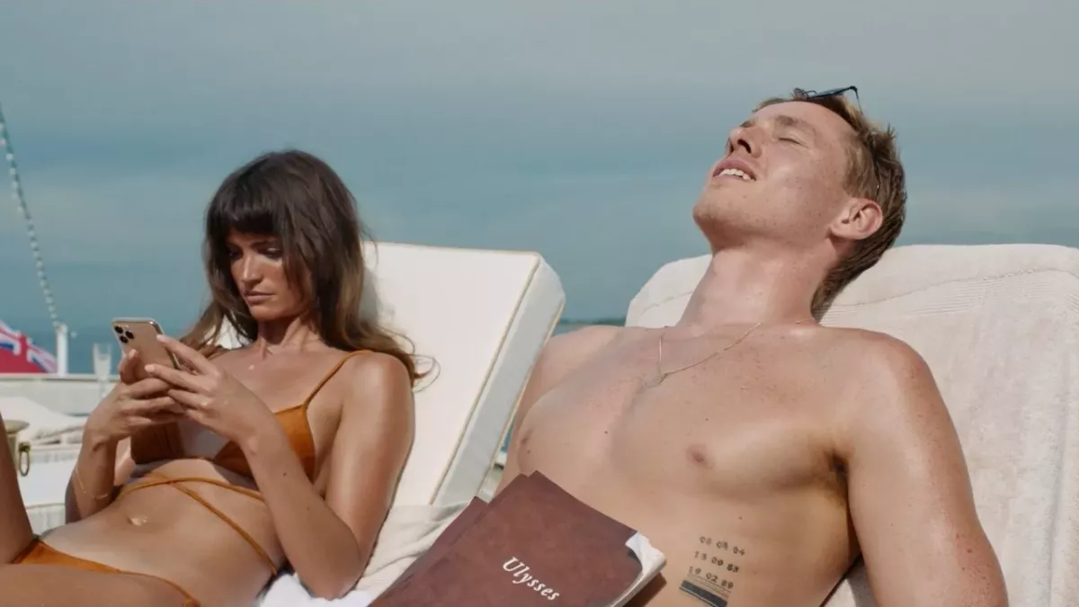 This man has found the perfect way to escape the cost of living crisis, but it comes at a hefty price