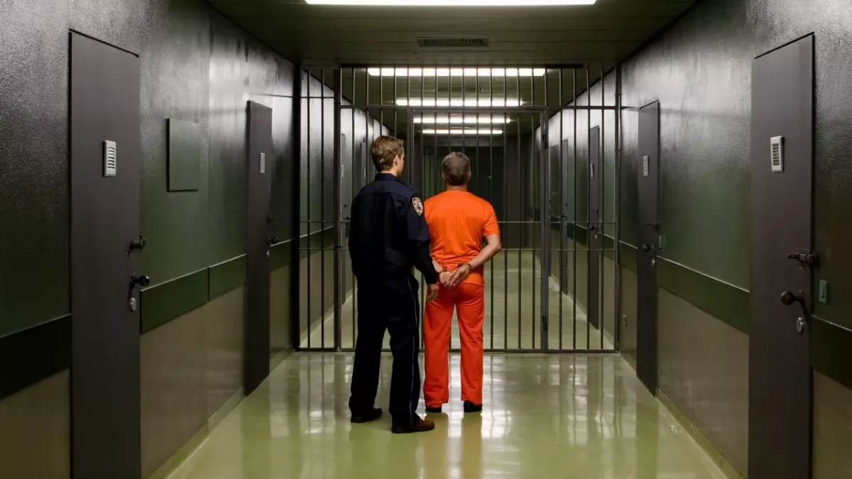  prisoner died serving a life sentence