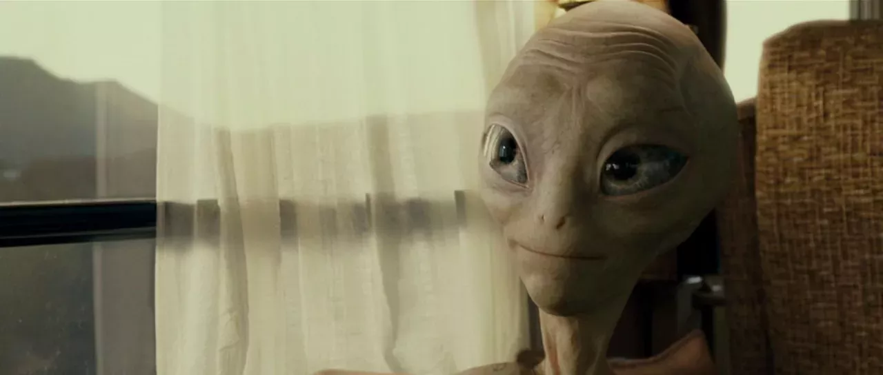 Self-proclaimed psychic claims aliens will soon visit Earth to save us from nuclear war