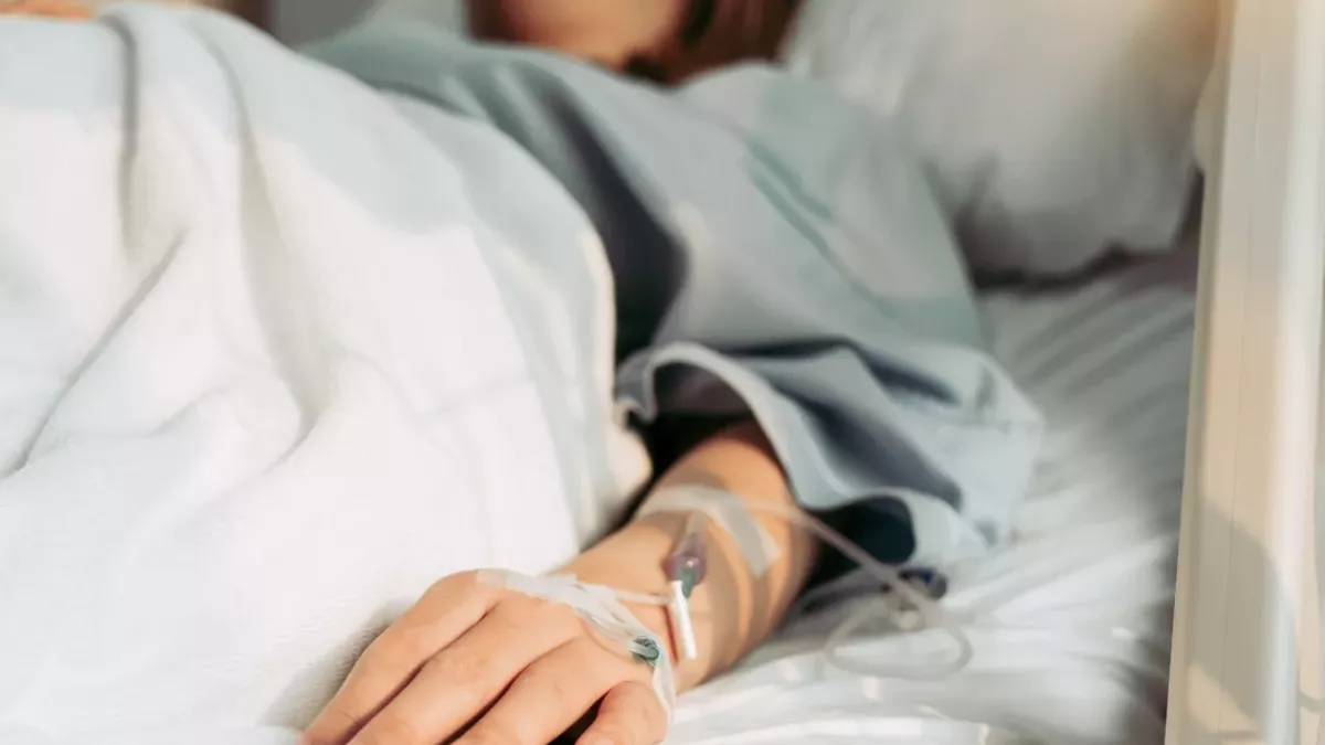 woman end up coma taking ibuprofen tablets period cramps syndrome health