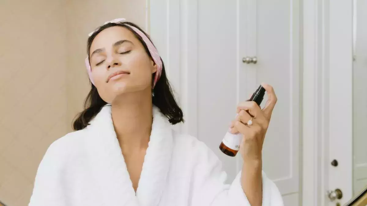 10 Ways To Prevent and Reduce Acne