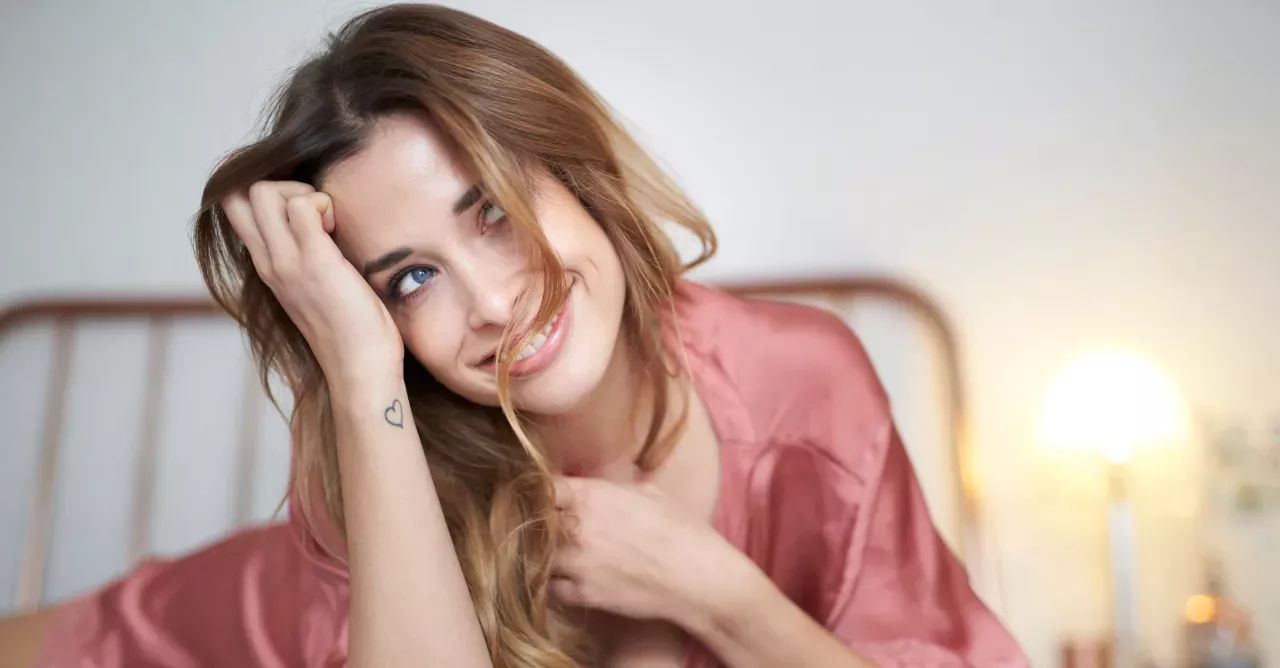 5 things you can do before bed so you can wake up with perfect hair