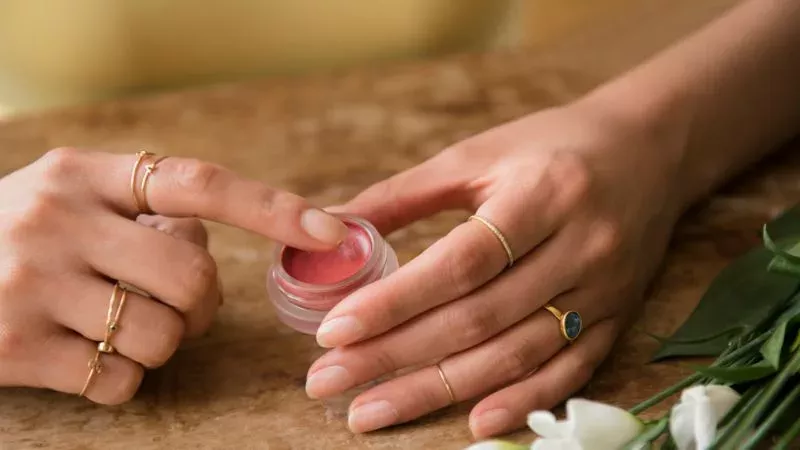 Check Out This Homemade Lip Balm Recipe!