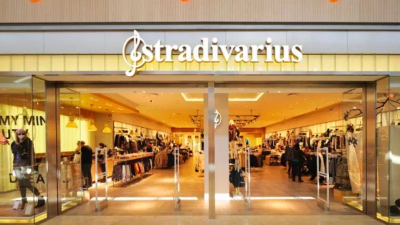 Check Out These Very Elegant Ankle Boots From Stradivarius For Less Than £30