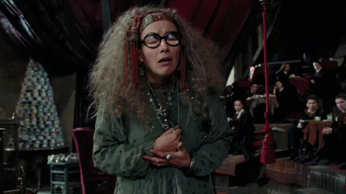 Is this common ingredient making your hair frizzy?