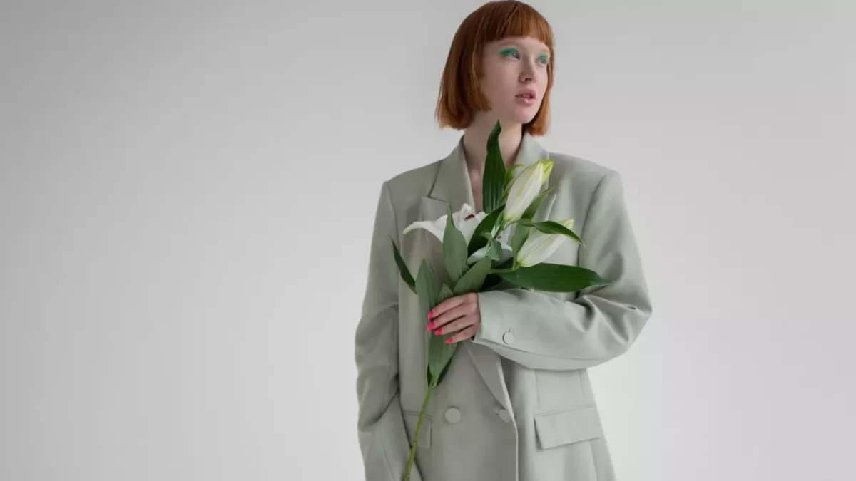 Craving a new look? 4 genius ways to wear your boyfriend’s clothes