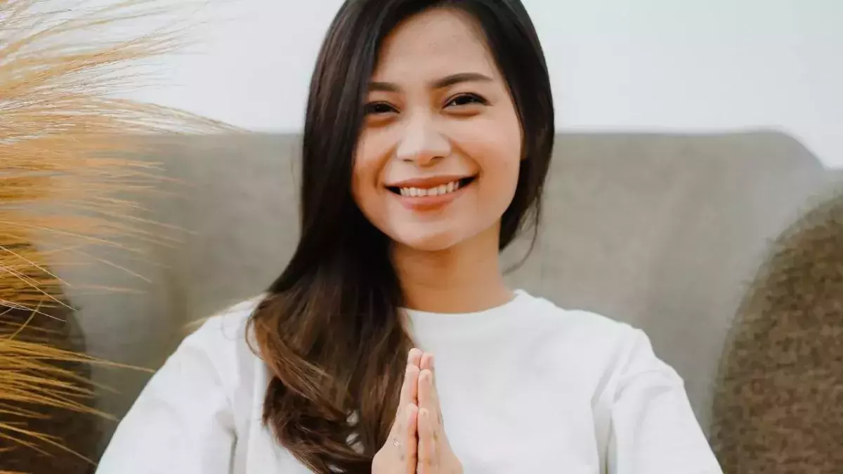 Face Yoga: What is it and how does it help?