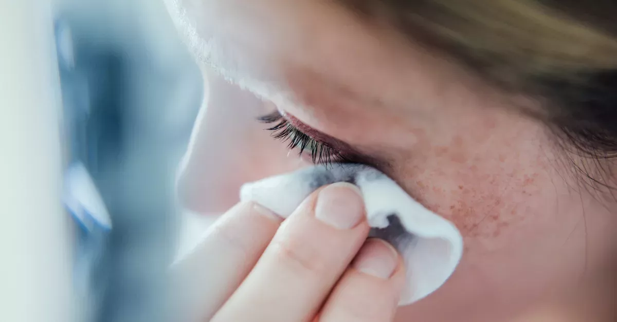 This Highly Effective Makeup Remover Sells Every 32 Seconds Around The World
