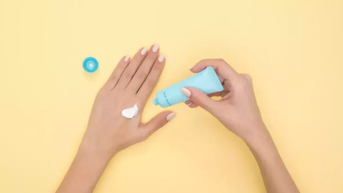 Johnson and Johnson urgently recalls sunscreen products