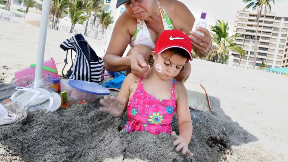 Traces of known carcinogen detected in popular sunscreen and after-sun products
