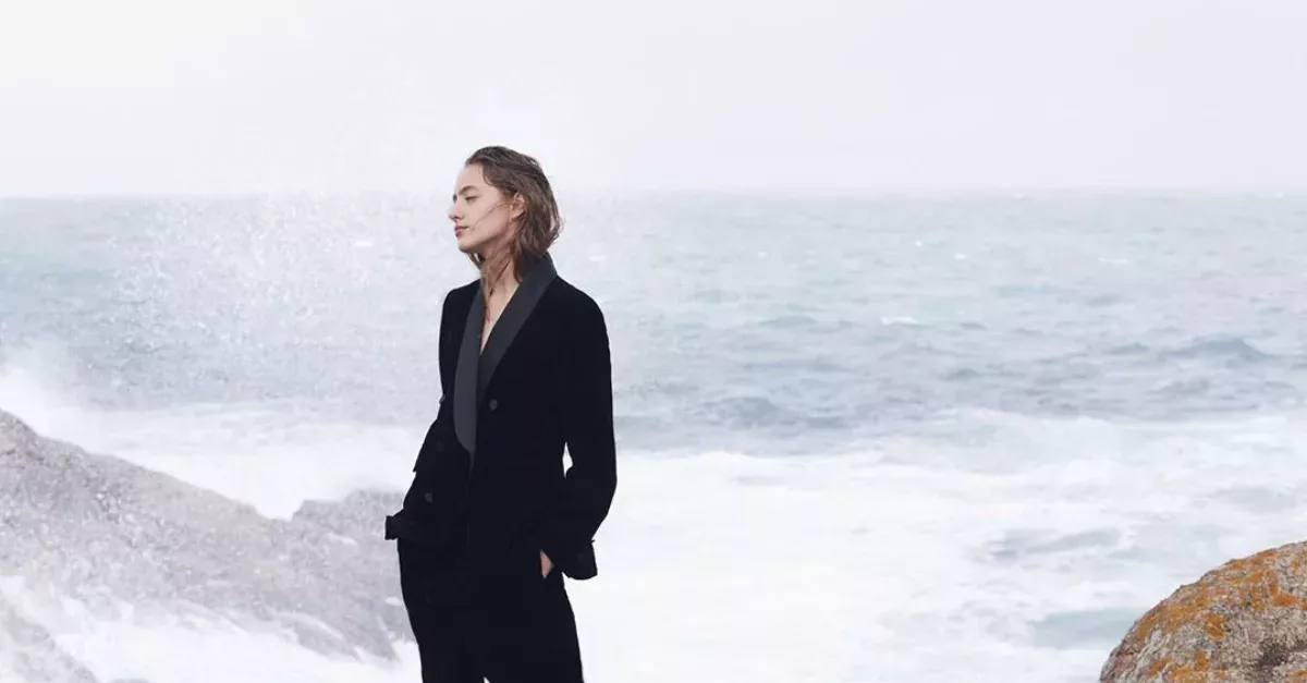 Zara Is Selling A Low-Cost Version Of The Pantsuit Repeatedly Worn By Queen Letizia Of Spain