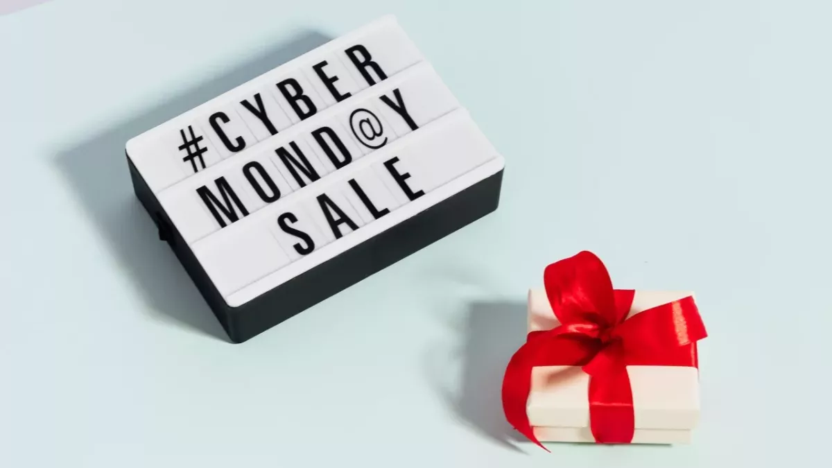 Black Friday vs Cyber Monday: Which one offers better discounts?