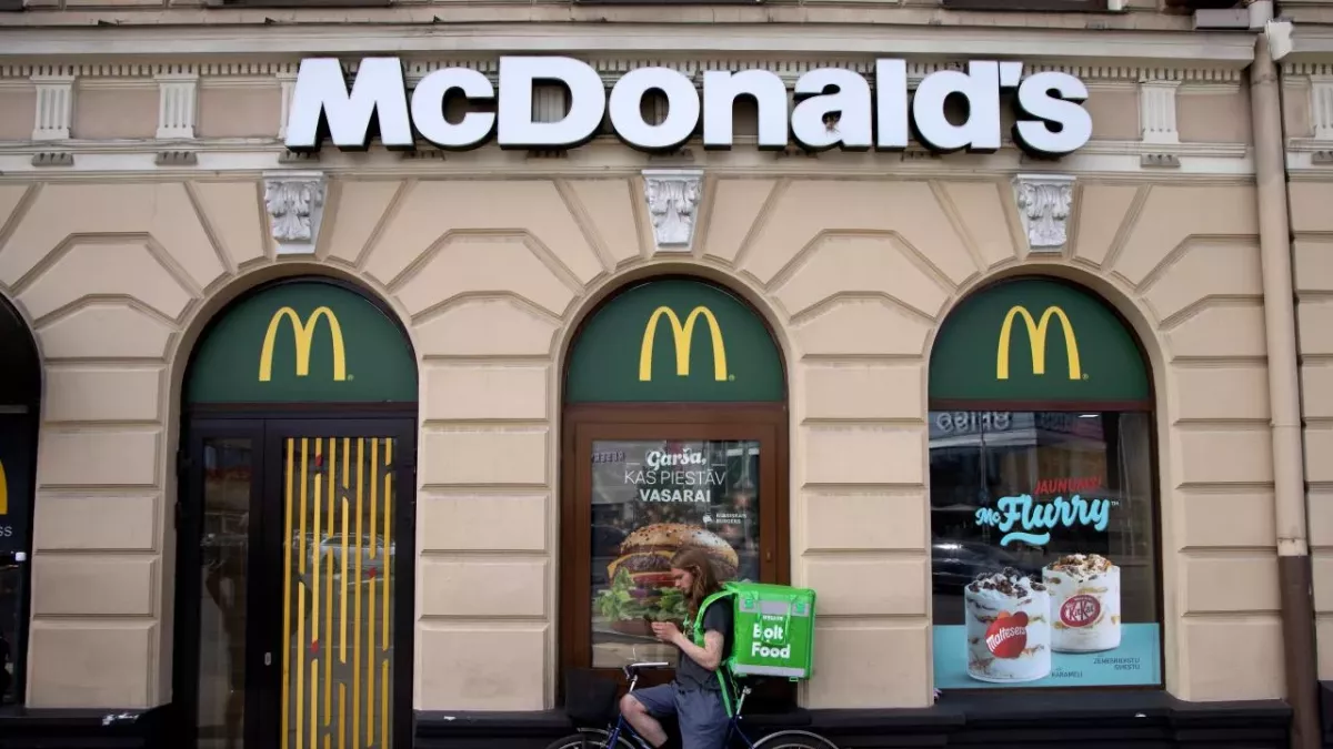 10 most horrifying things people found in their McDonald's order