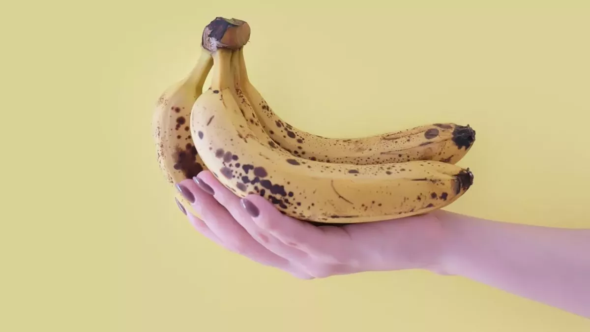Eating bananas is good for the health