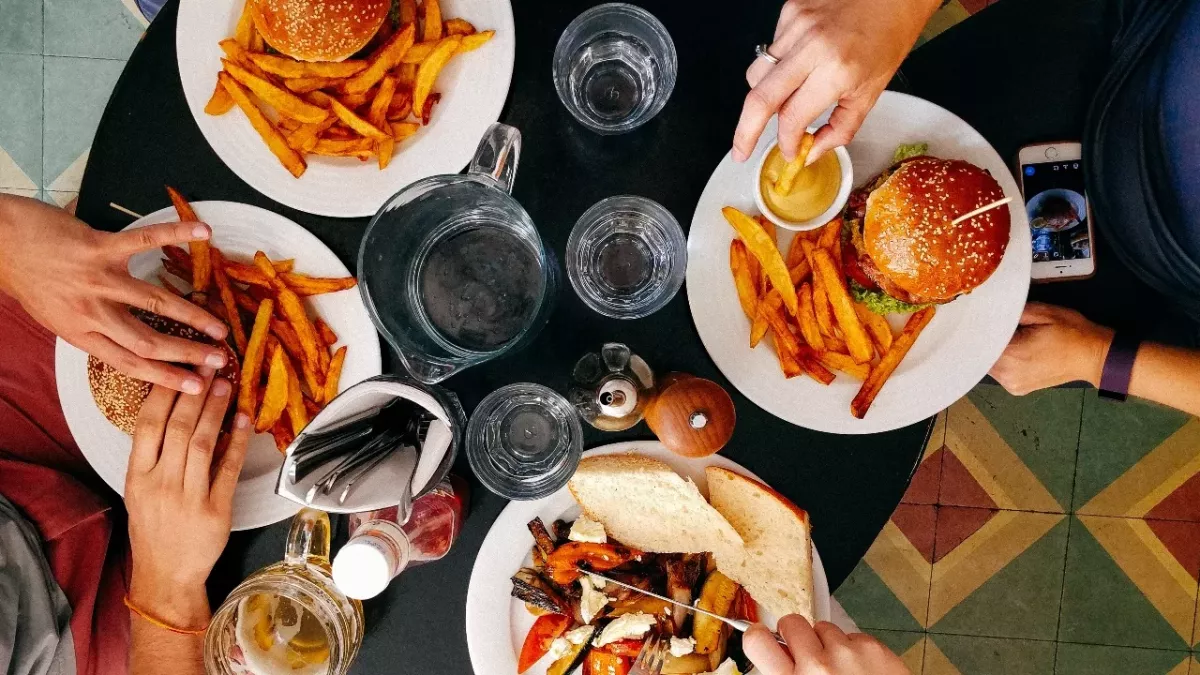Food: This is what happens to your body when you overeat