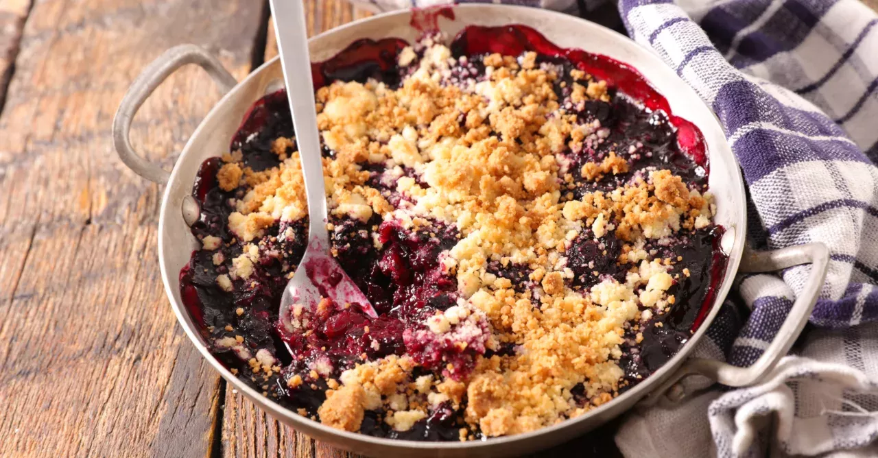 Here are 5 tips to make a delicious crumble