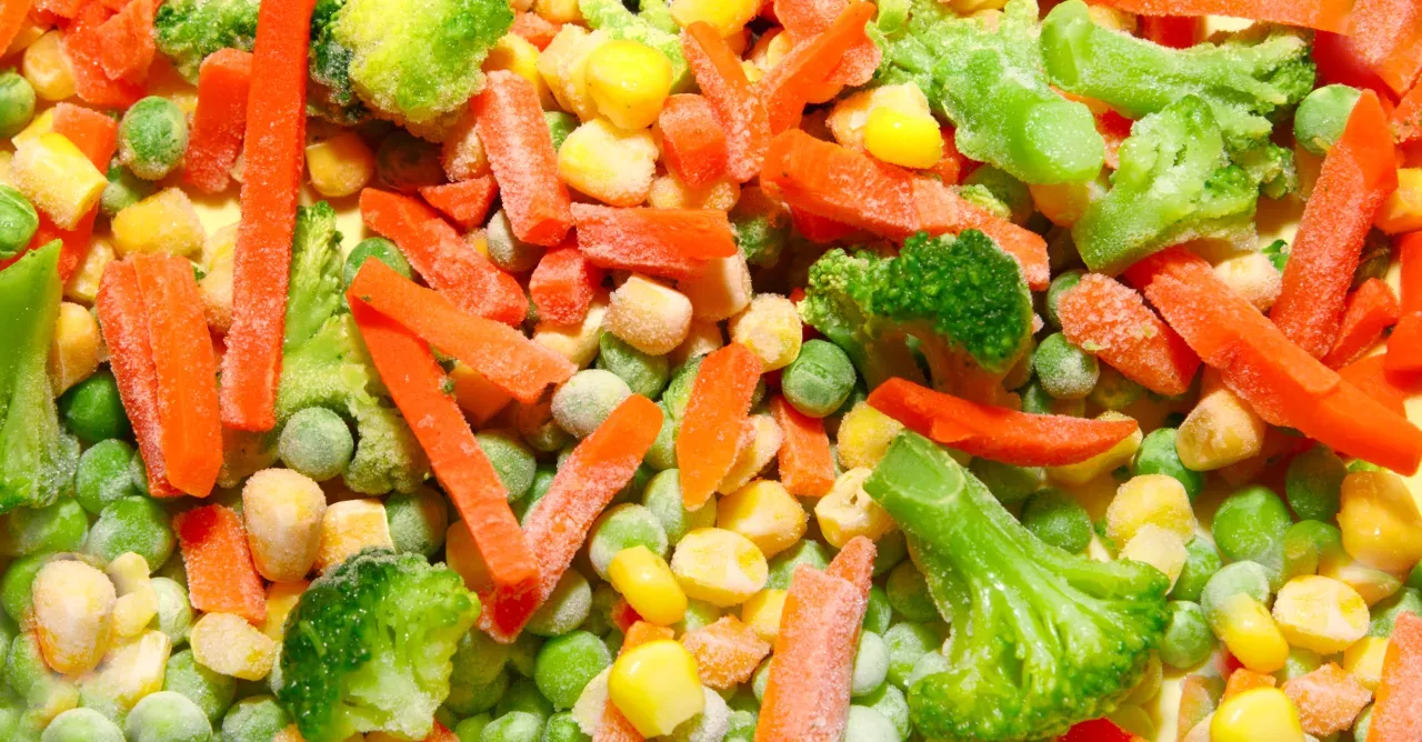 This Is How To Properly Store Veggies In The Freezer 