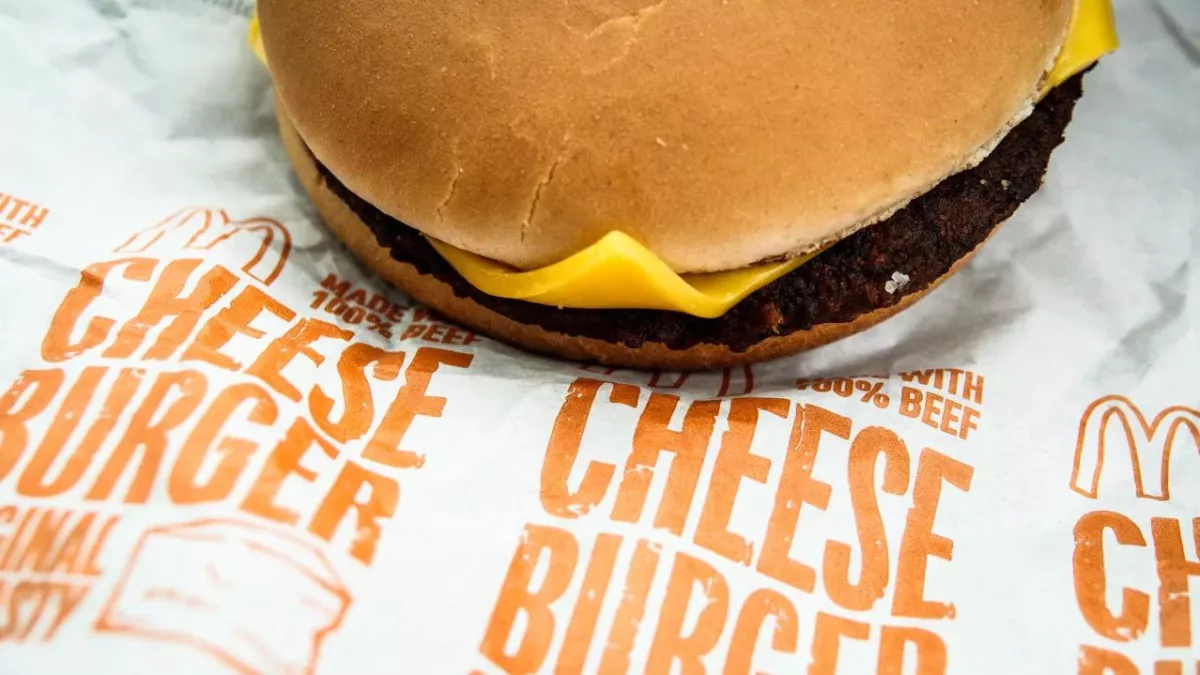 McDonald's fan reveals you've been eating your cheese burger wrong the whole time