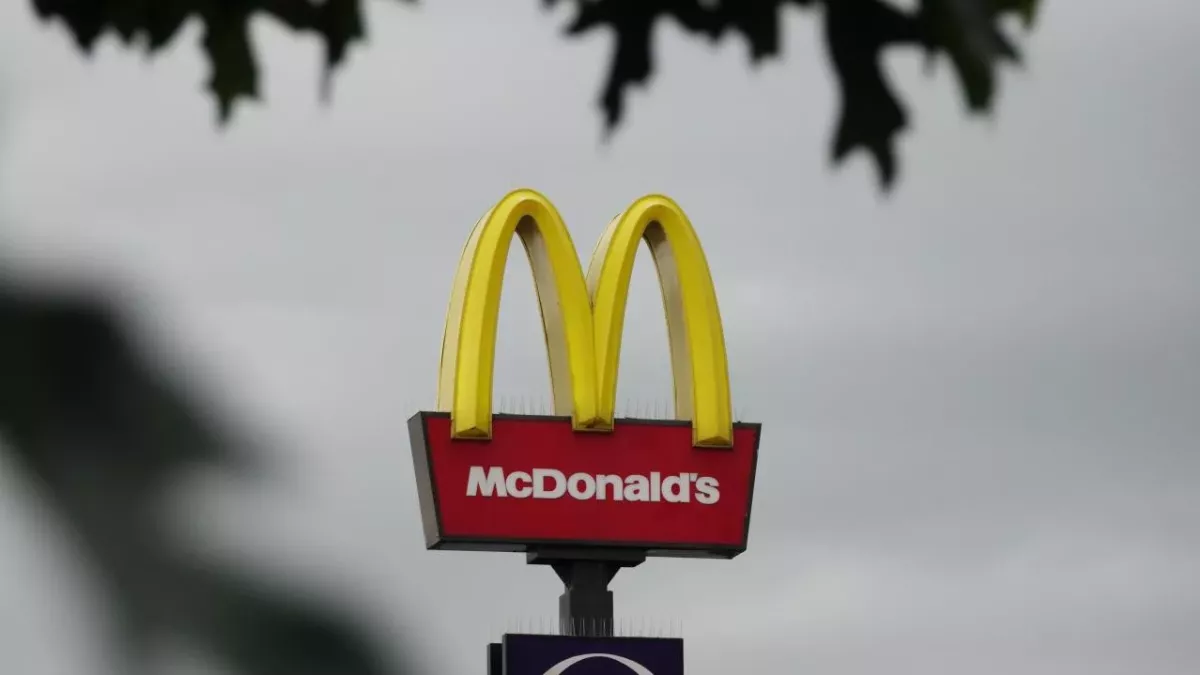 McDonald’s offering Double Cheeseburgers for just 50 cents this week