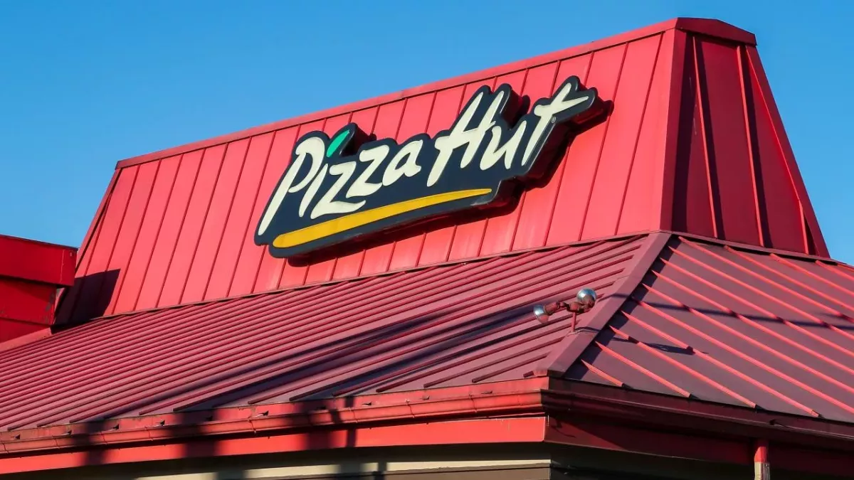 Pizza Hut is finally bringing back this 90s fan-favourite item