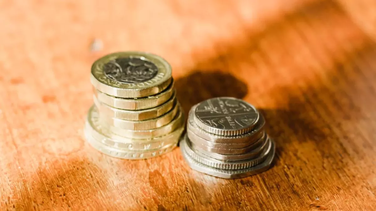 Brits to receive £100 payment amid cost of living crisis, here’s how you can claim yours