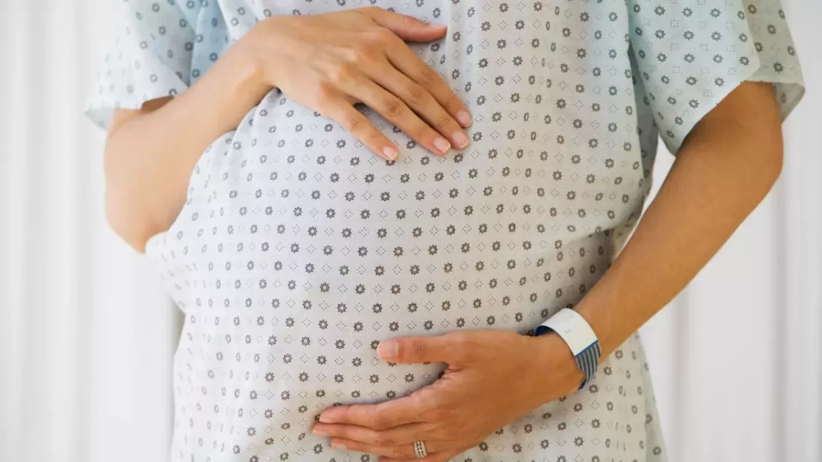 Chestfeeding: Two UK hospitals are introducing gender inclusive language
