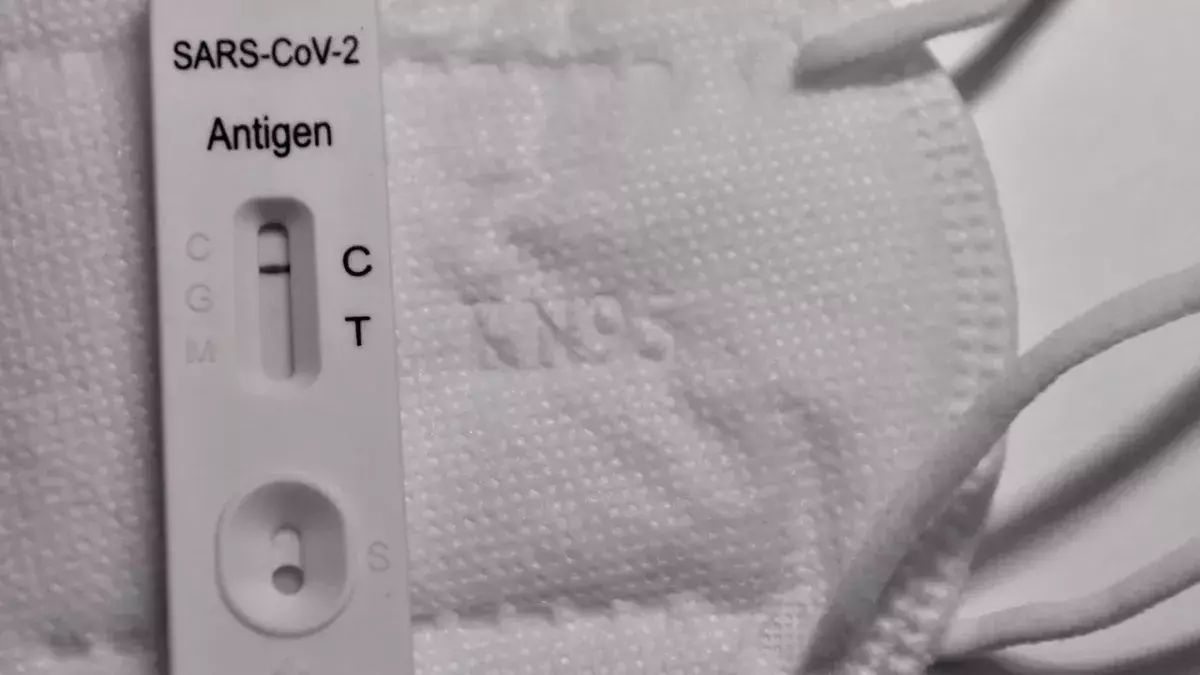COVID-19: Deltacron could be as contagious as measles