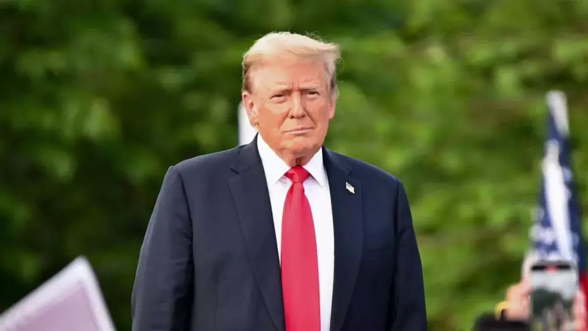 Donald Trump spiritual advisor advice, Trump Christian nationalism beliefs