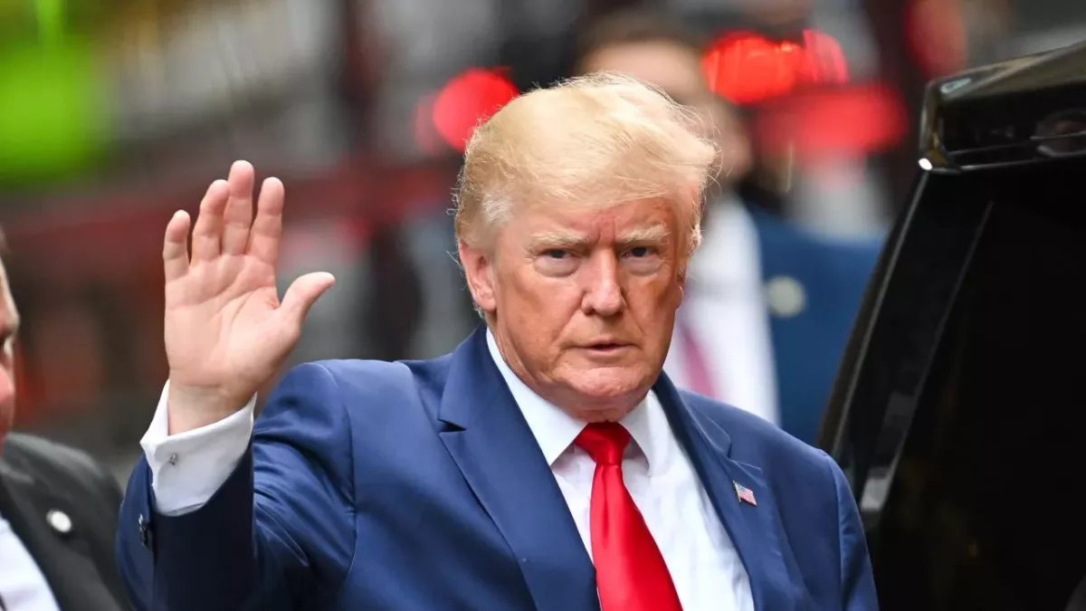 Donald Trump Stephanie Grisham 