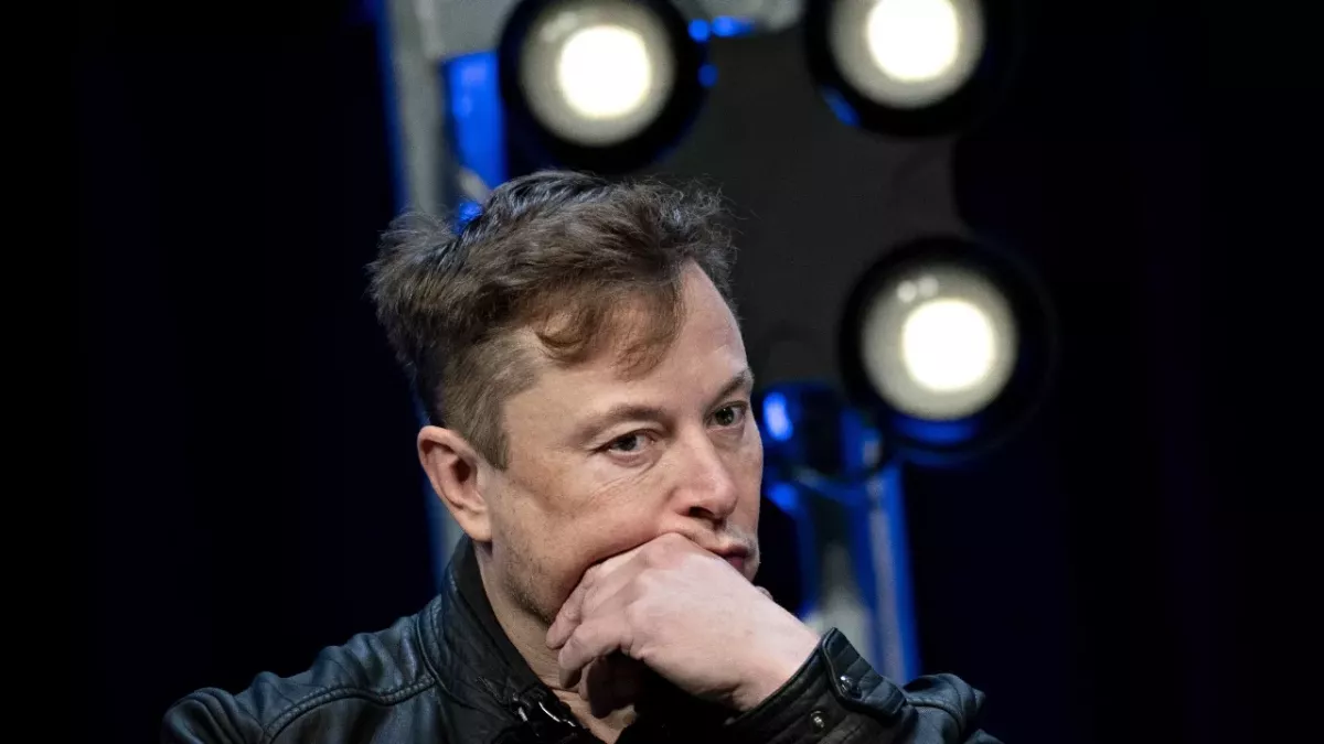 Elon Musk warns of Nuclear Armageddon and WWIII