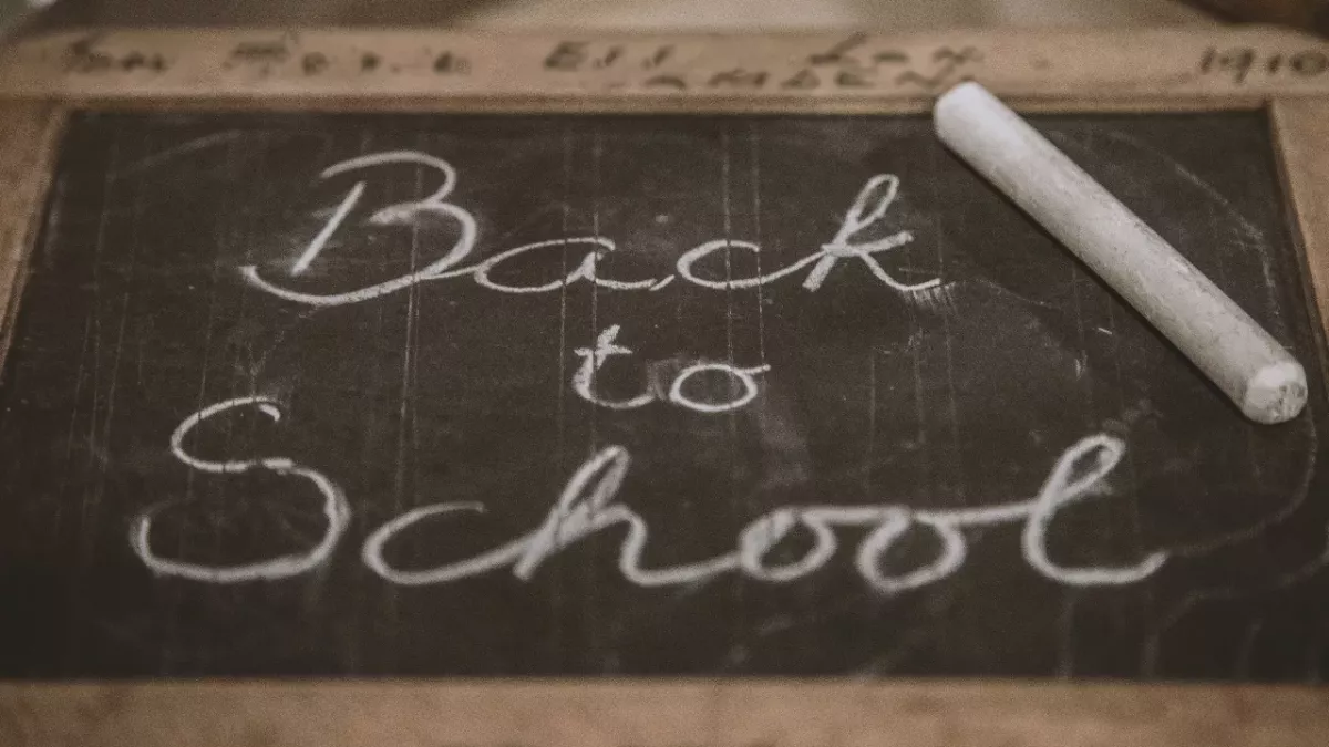 England schools ordered to make school week a minimum 32.5 hours