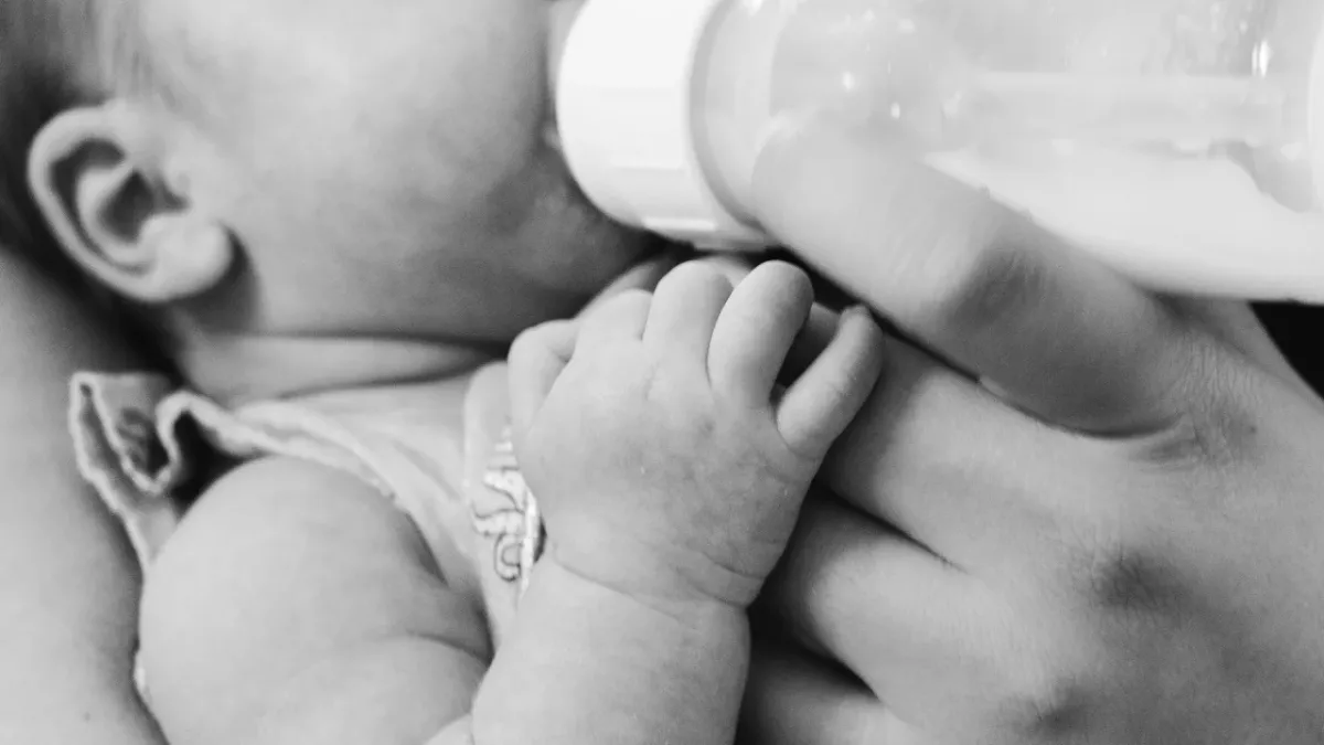 Europe to send emergency baby formula supplies to the United States