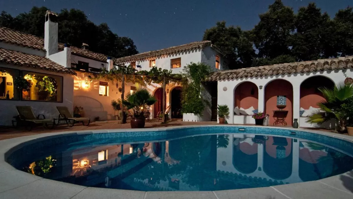 This is how much the world's most expensive house is worth 