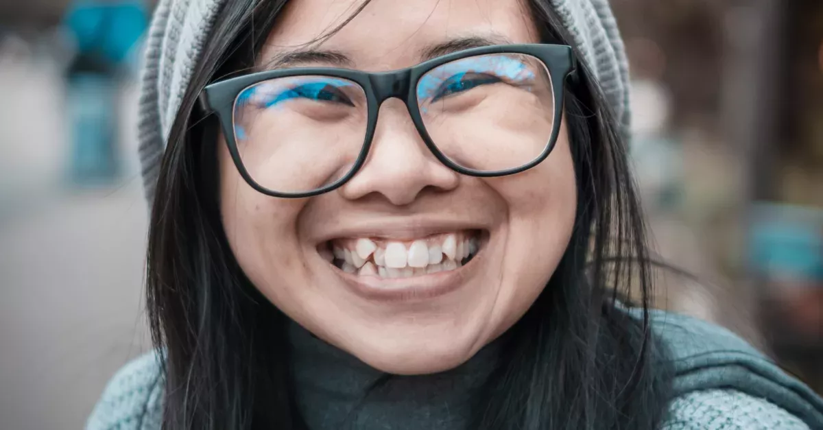 Japanese Women Are Protesting A Ban On Wearing Glasses In The Workplace