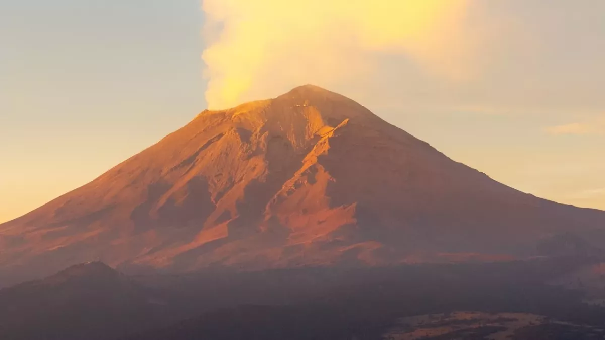 This supervolcano in Italy is in 'extremely dangerous state', new study finds 