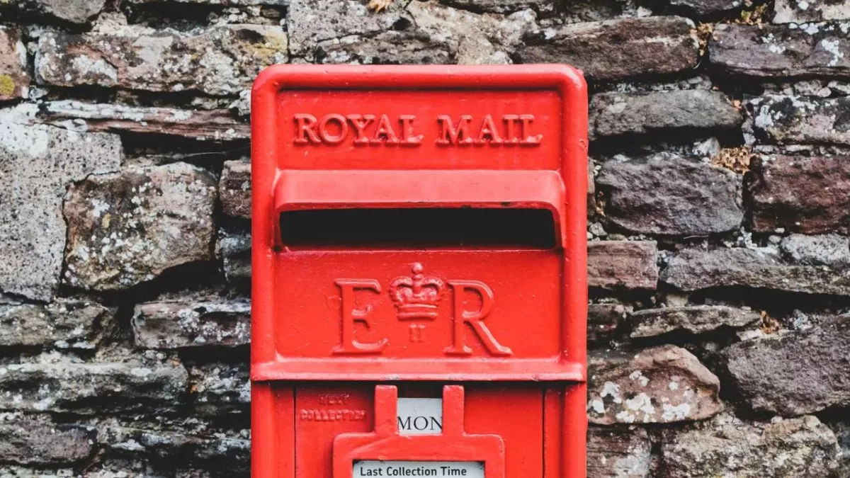 UK counterfeit stamps Royal Mail