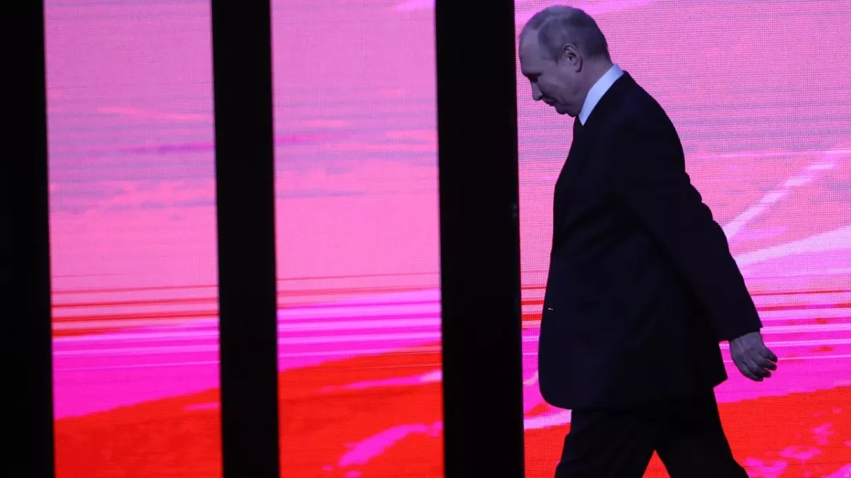 Ukrainian official believes Vladimir Putin is very afraid 